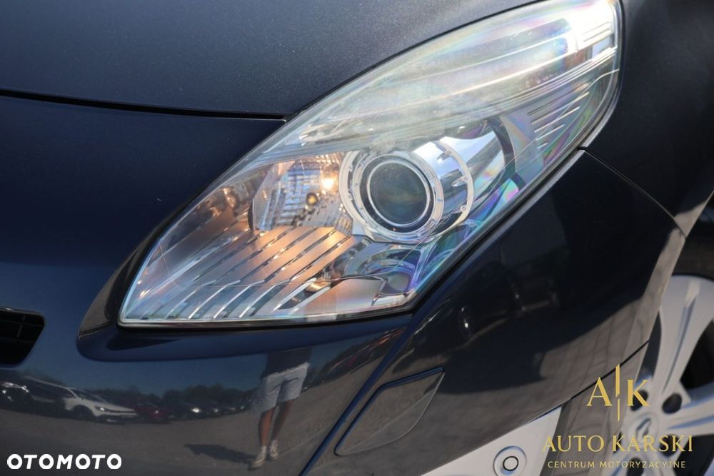 Renault Scenic - 12