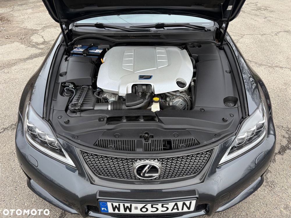 Lexus IS - 9