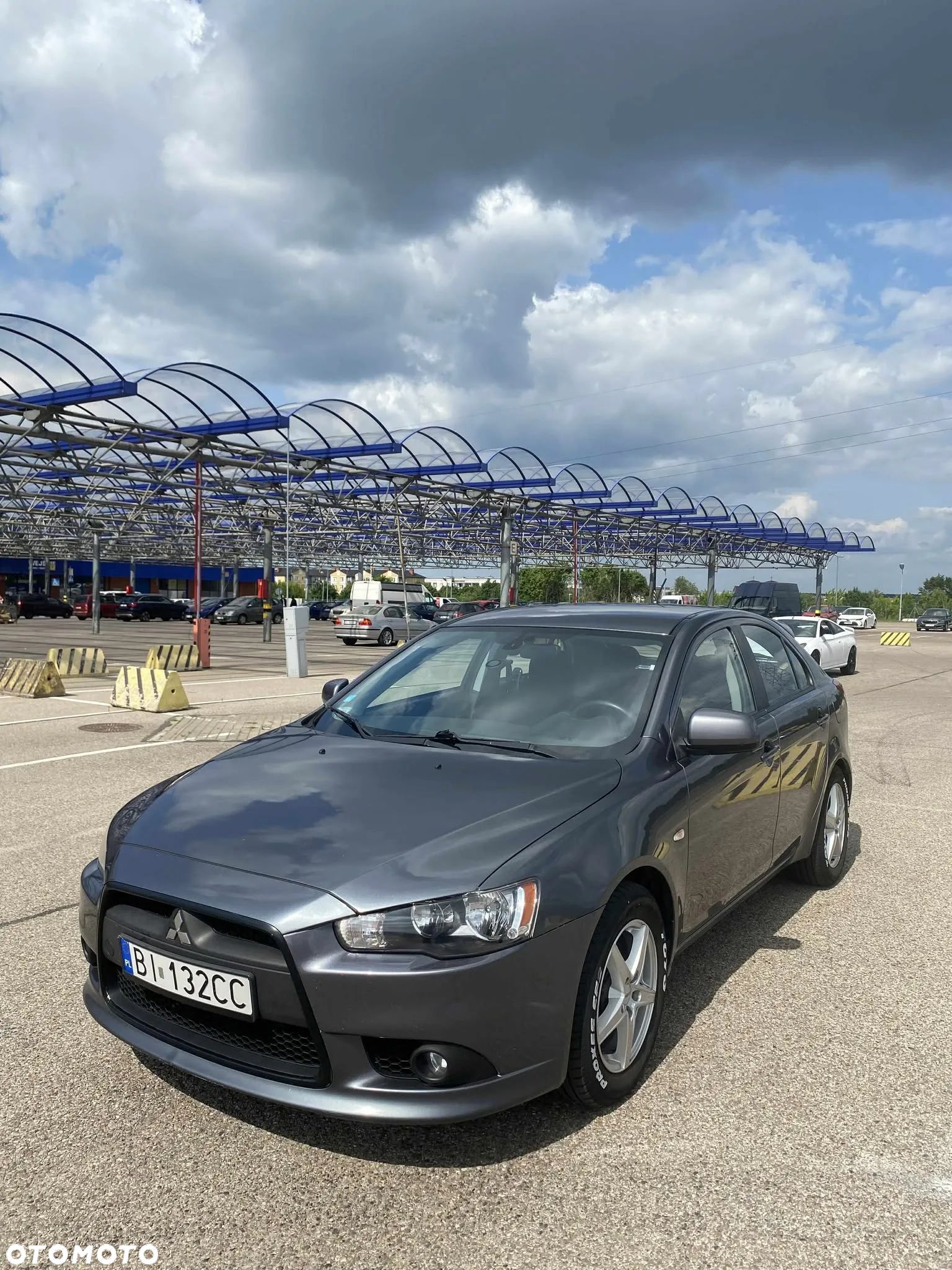 Mitsubishi Lancer - 1