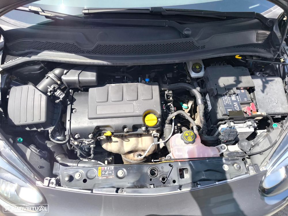 Opel Adam 1.2 Glam J18 - 14