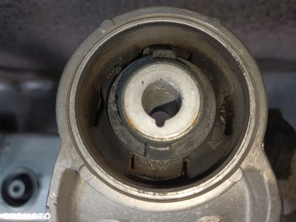 BMW G31 sanki belka drazek stabilizatora tyl 2.0 i - 9