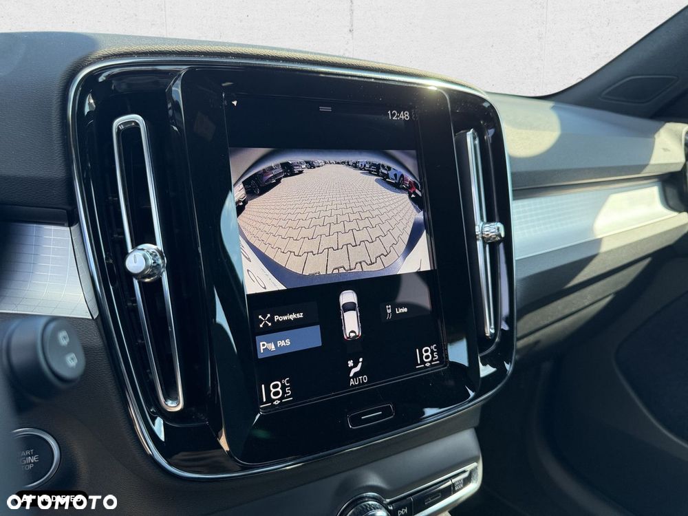 Volvo XC 40 - 21
