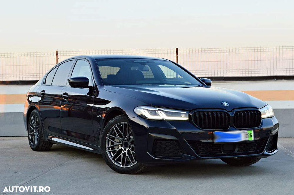 BMW Seria 5 530e Aut. - 8