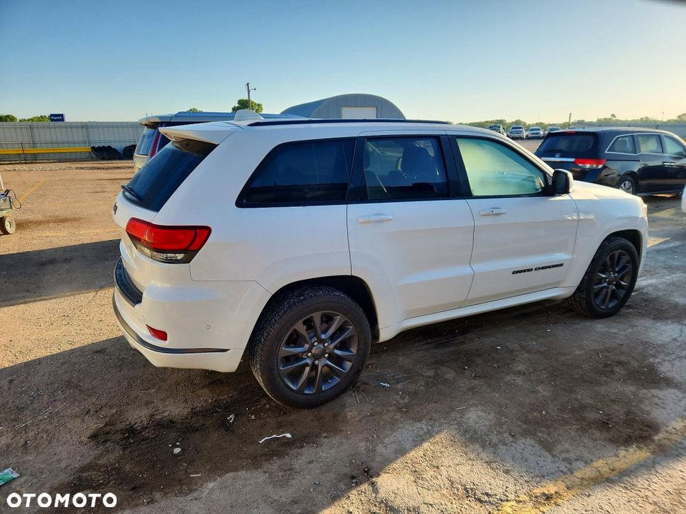 Jeep Grand Cherokee - 3