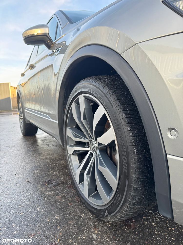 Volkswagen Tiguan 2.0 TDI SCR 4MOTION DSG Highline - 21