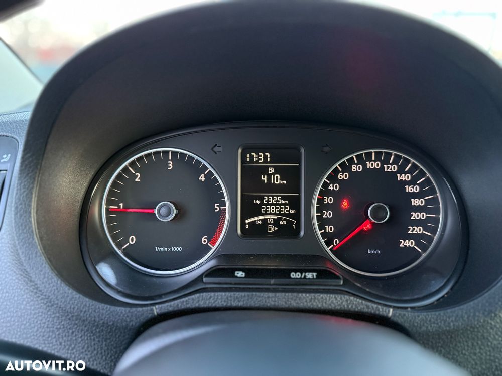 Volkswagen Polo 1.2 TDI Blue Motion - 17