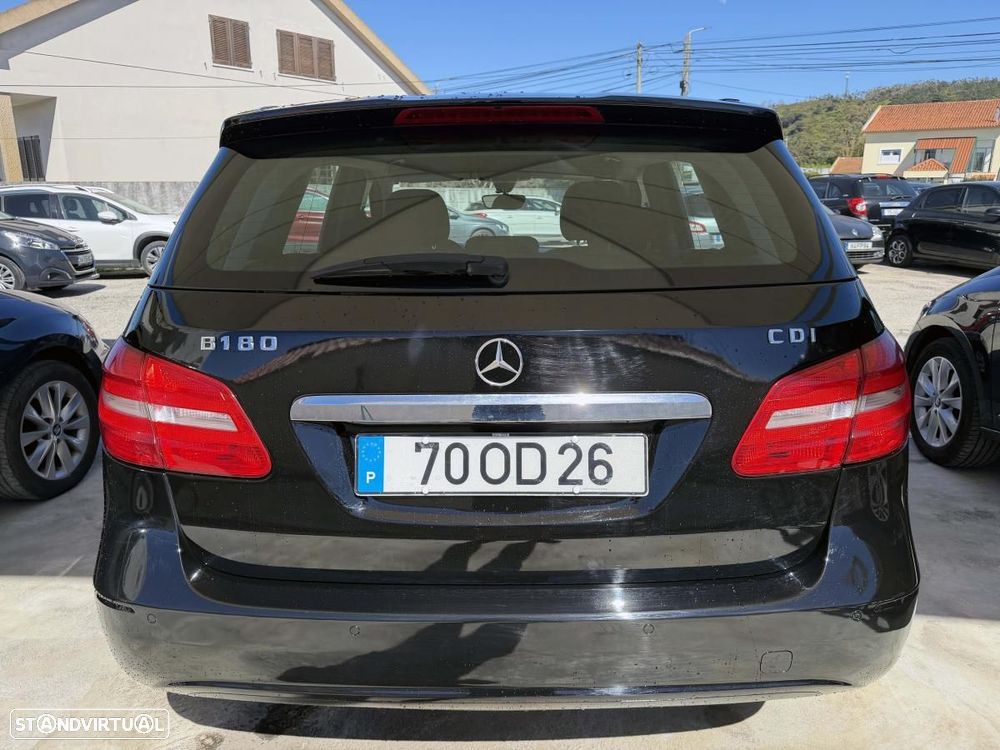 Mercedes-Benz B 180 d Style - 7