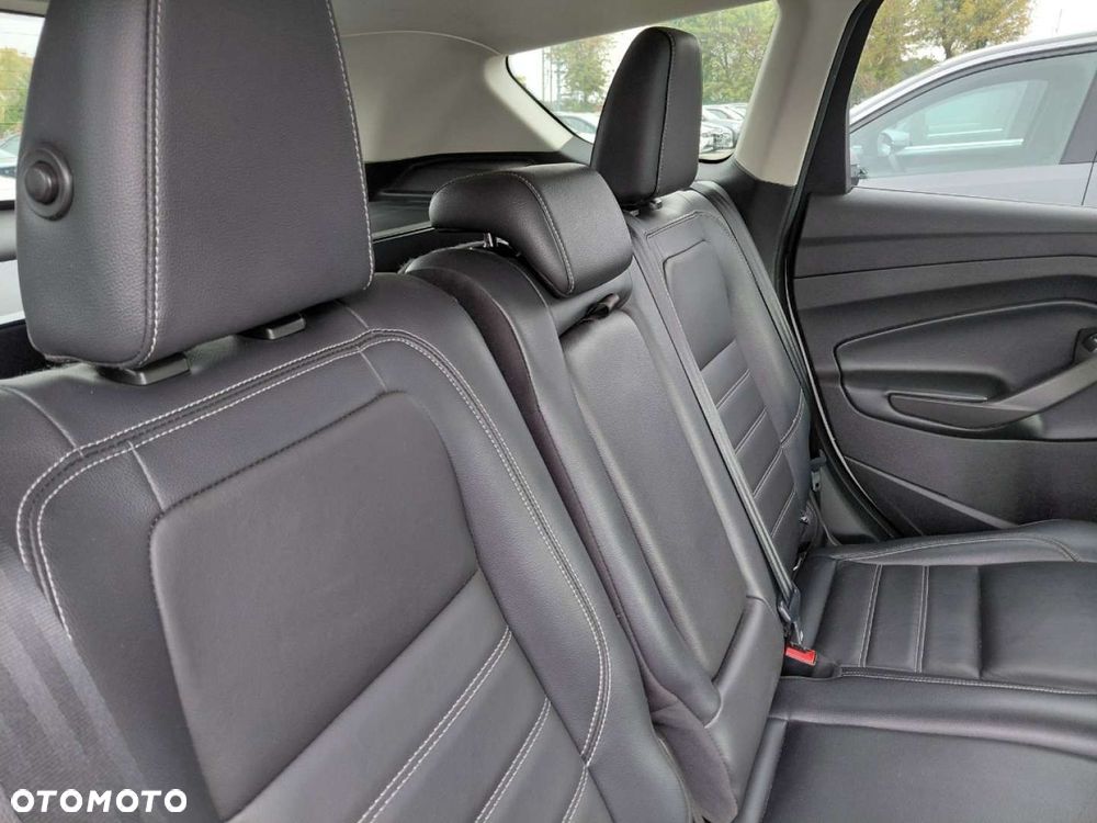 Ford Kuga - 19