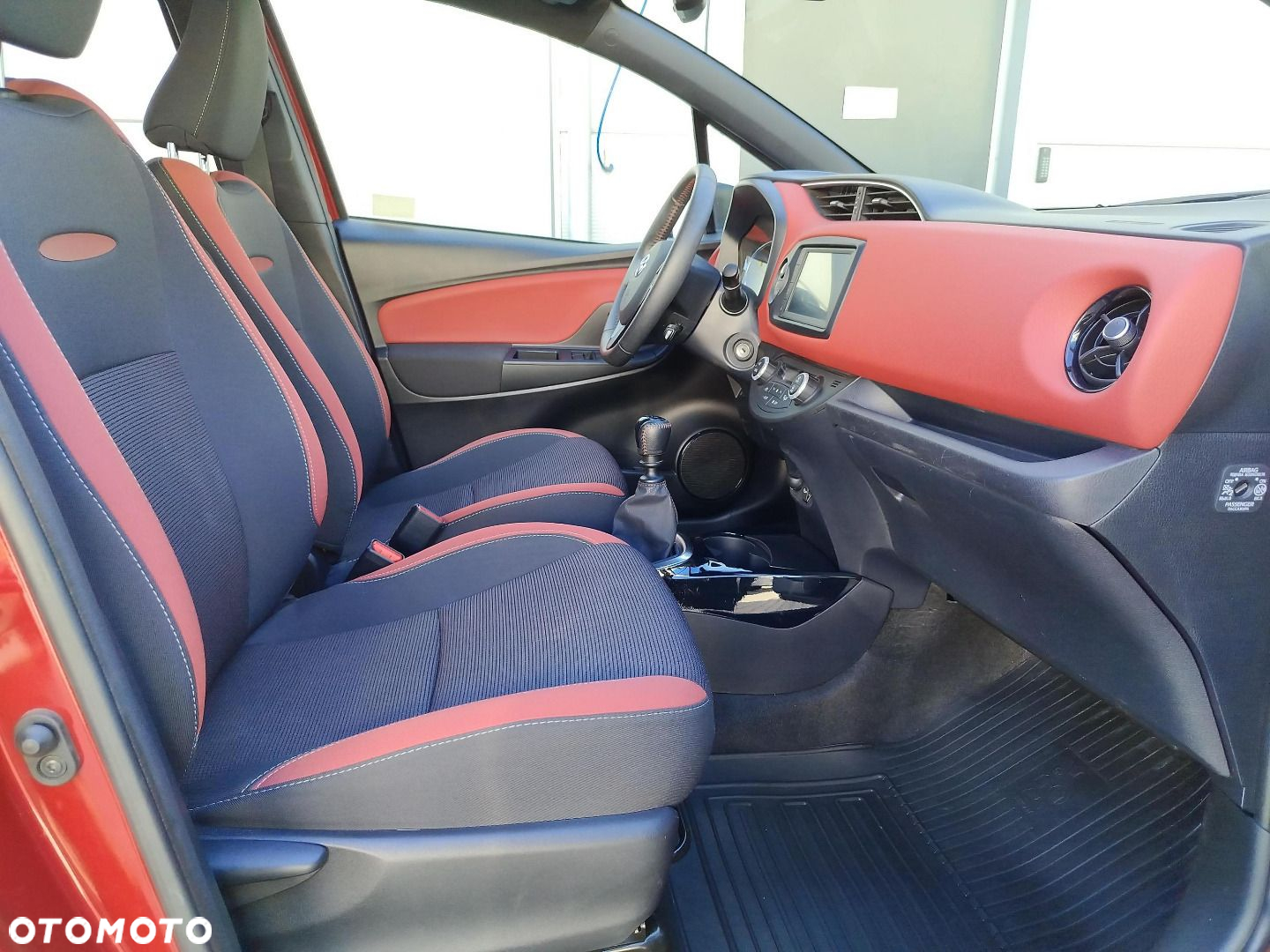 Toyota Yaris - 9