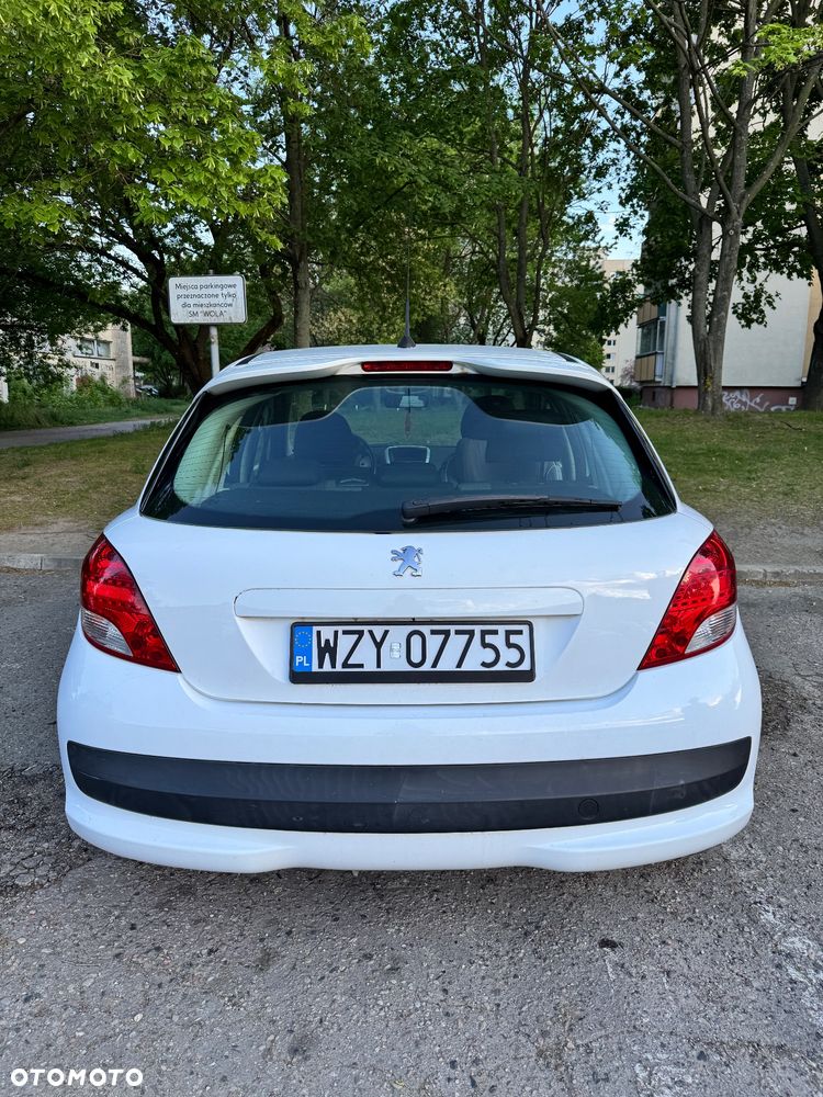 Peugeot 207 1.6 HDi - 8