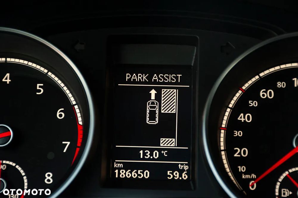 Volkswagen Scirocco 2.0 TSI (BlueMotion Technology) DSG - 28