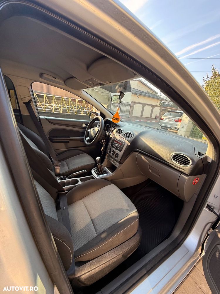 Ford Focus 1.6 TDCI DPF Anniversary - 7