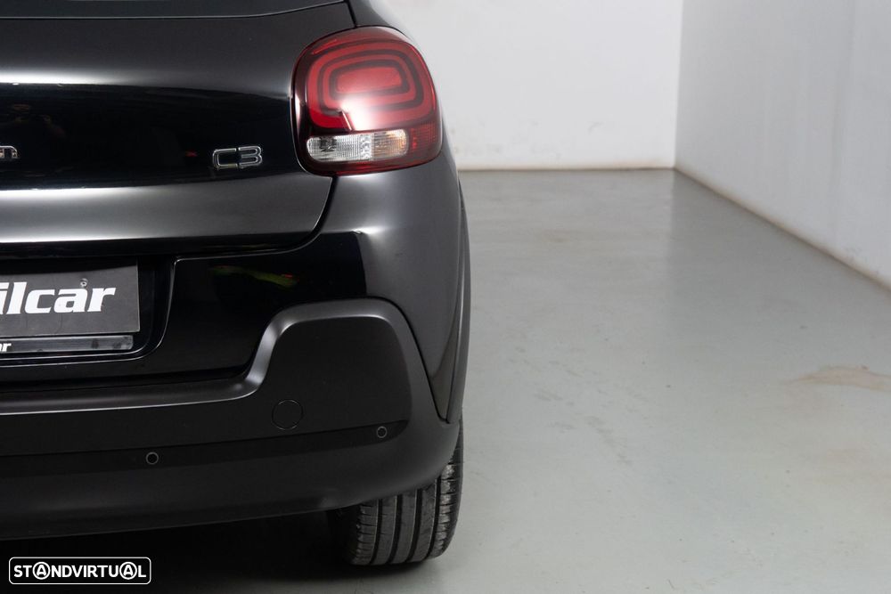 Citroën C3 1.2 PureTech Shine - 17