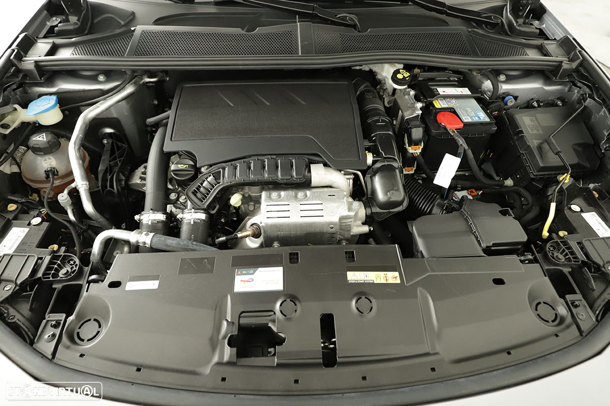Peugeot 308 SW 1.2 PureTech GT EAT8 - 24