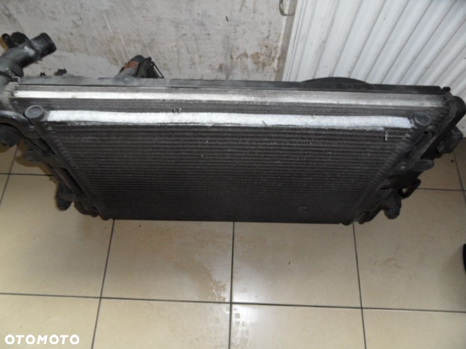 CHLODNICA KLIMATYZACJI GOLF IV 1.6 16V - 2