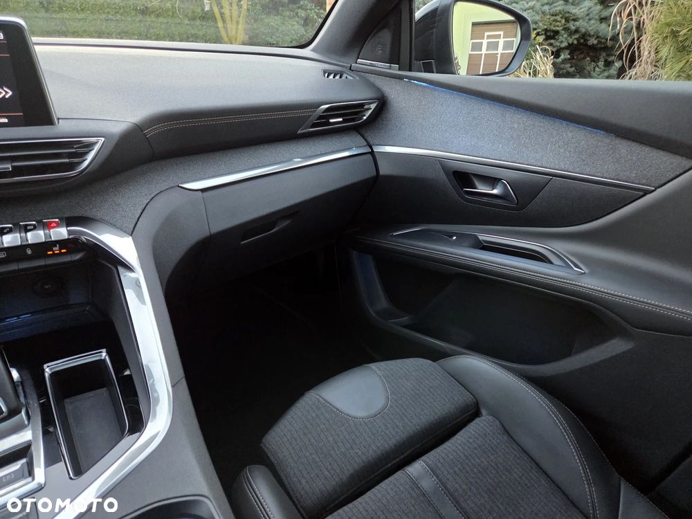 Peugeot 5008 1.5 BlueHDi GT Pack S&S EAT8 - 36