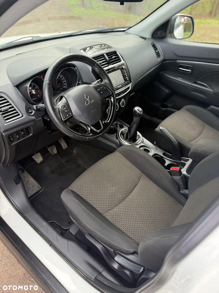 Mitsubishi ASX 1.6 2WD Edition - 17