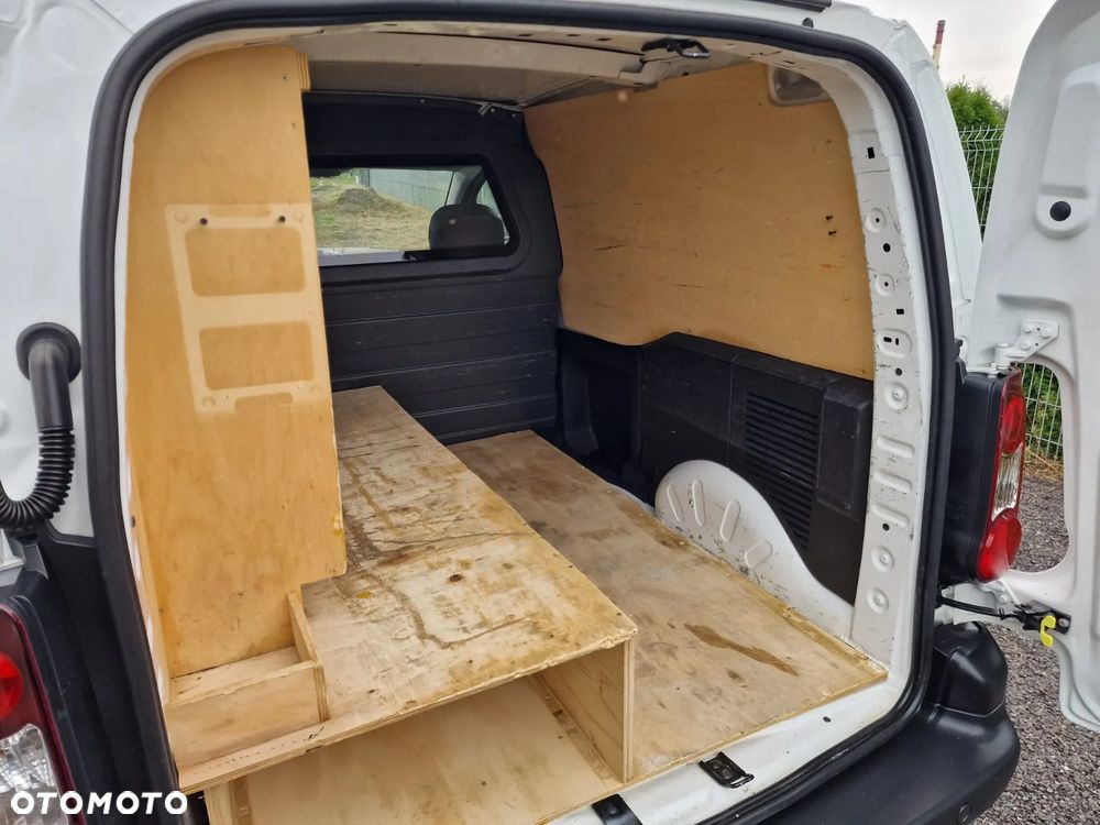 Citroën BERLINGO - 17