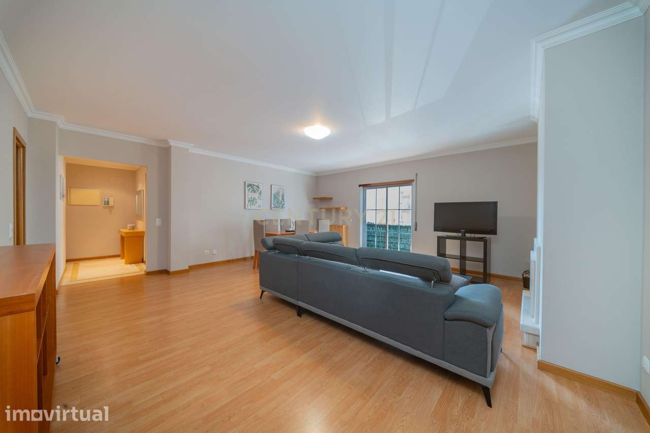 Apartamento T1 para arrendar - Rio de Mouro - Sintra - Grande imagem: 3/21