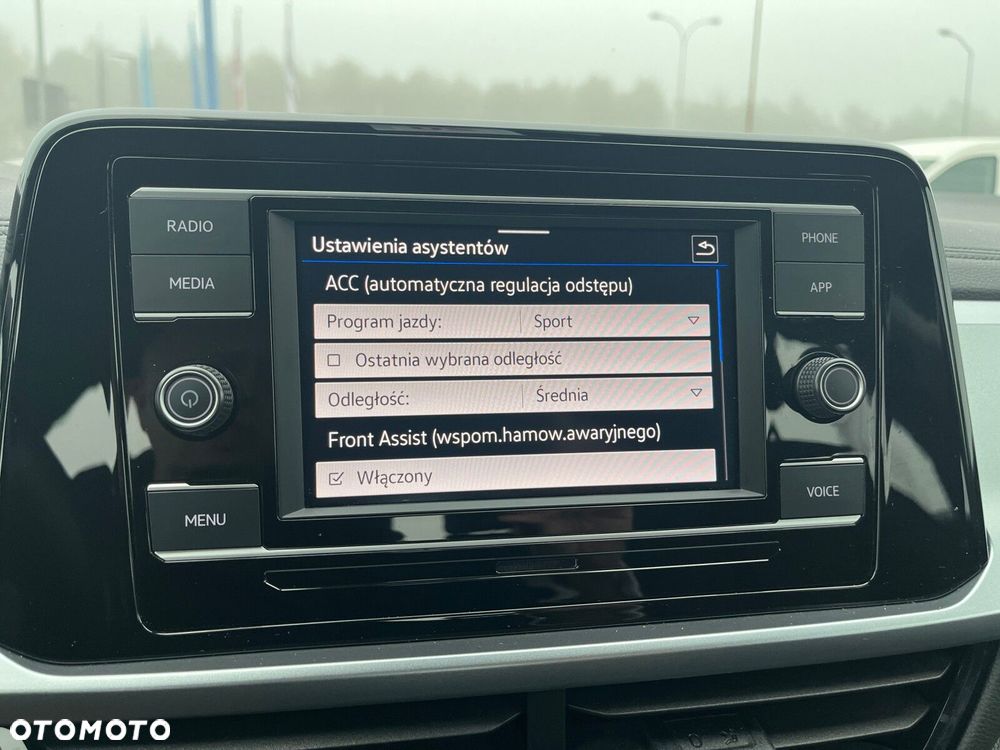 Volkswagen T-Roc - 33