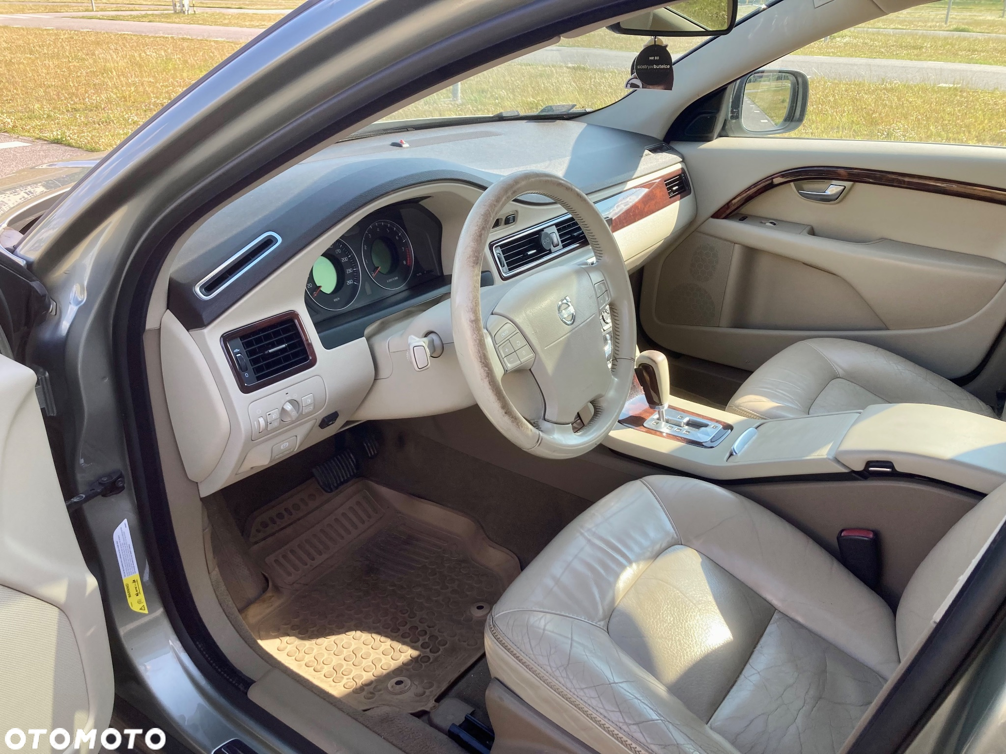Volvo XC 70 - 9