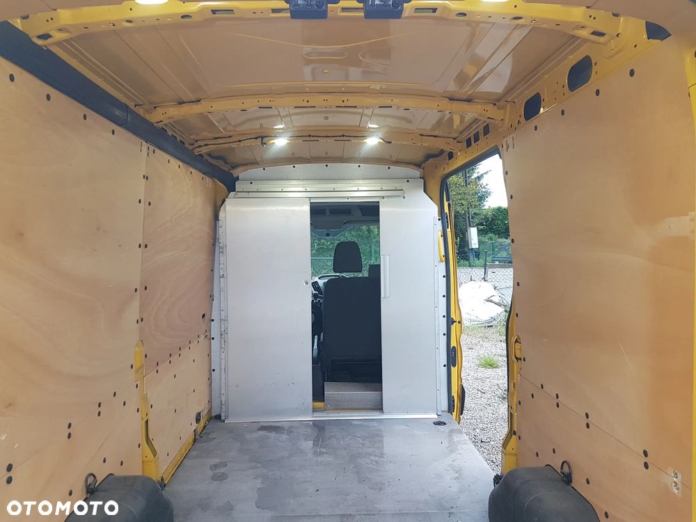 Ford Transit - 8