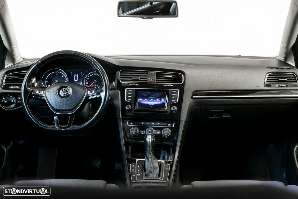 VW Golf 2.0 BlueTDI DSG Highline - 11