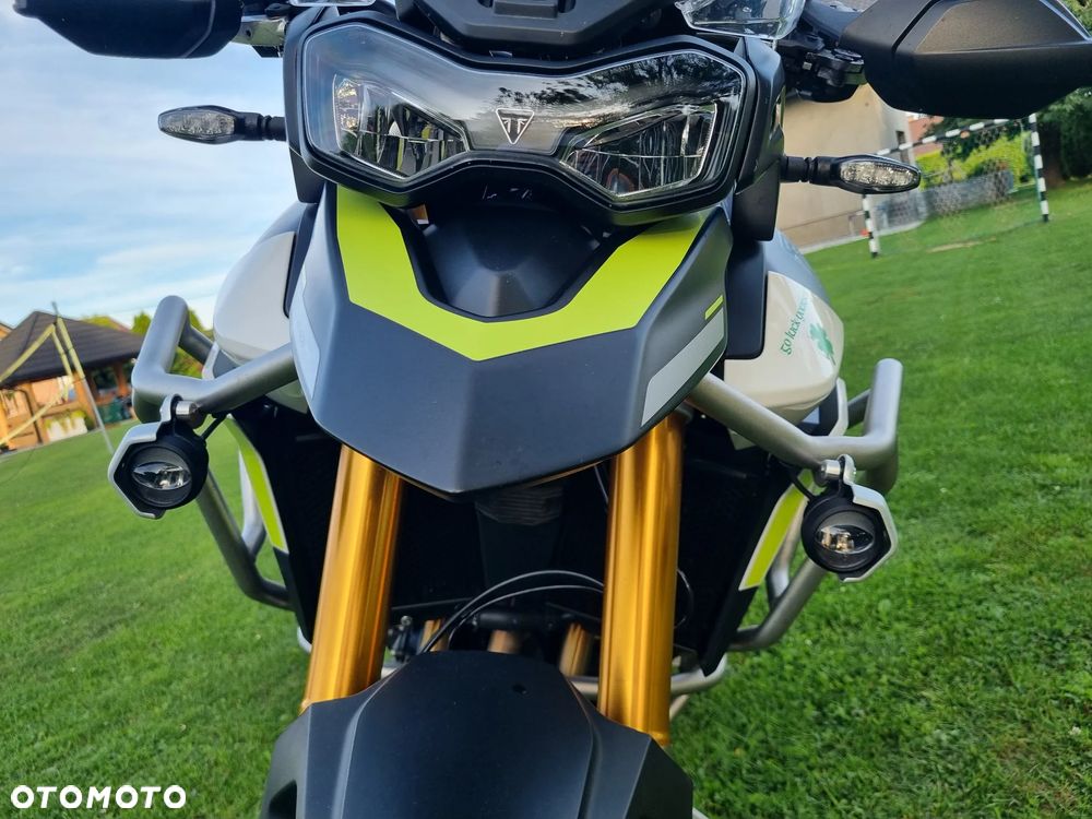 Triumph Tiger - 11