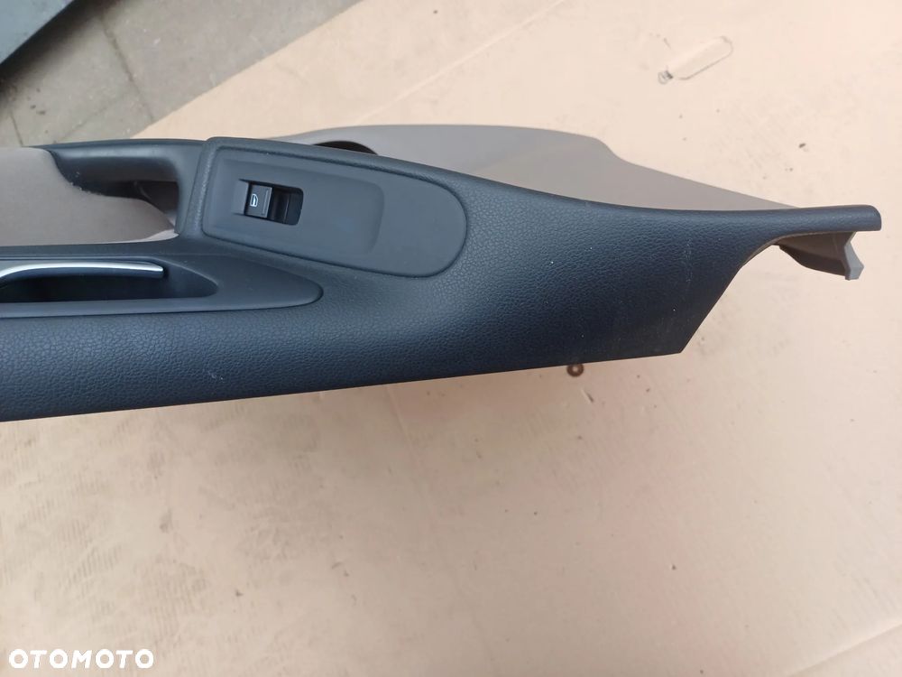 Golf VI Boczki drzwi przod tył 5D europa 5k - 28