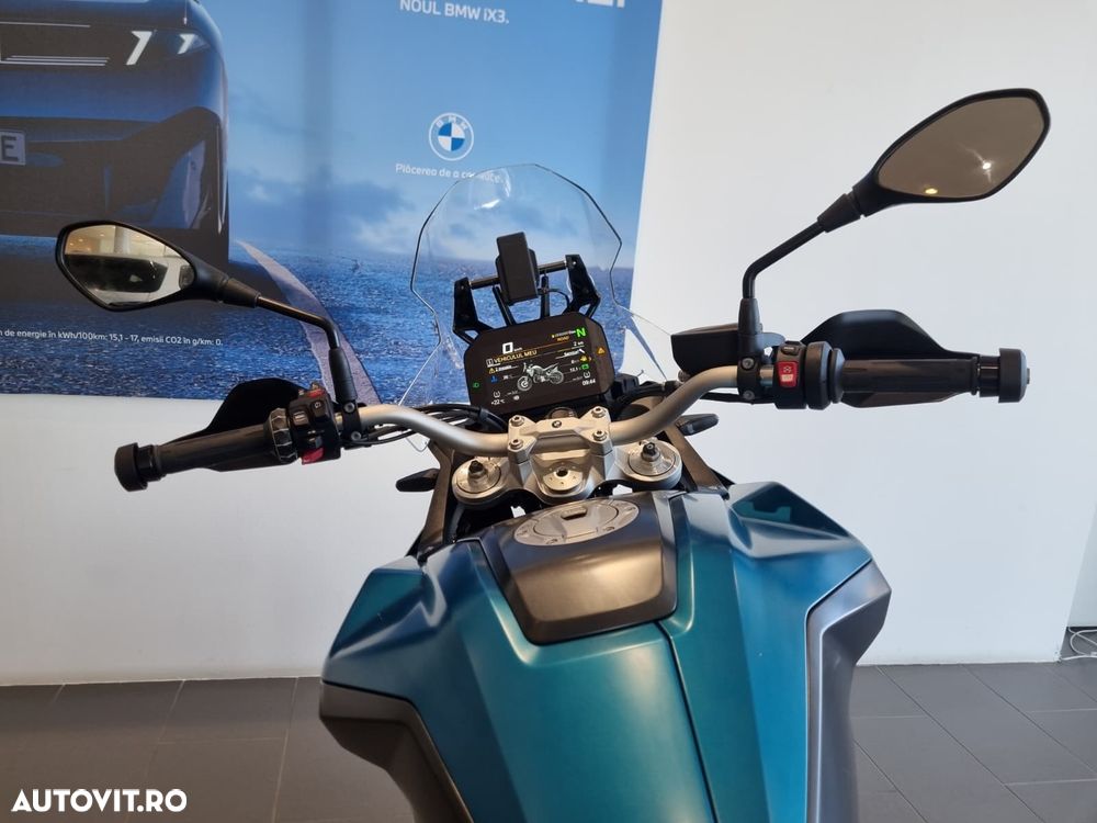 BMW F 900 GS - 8