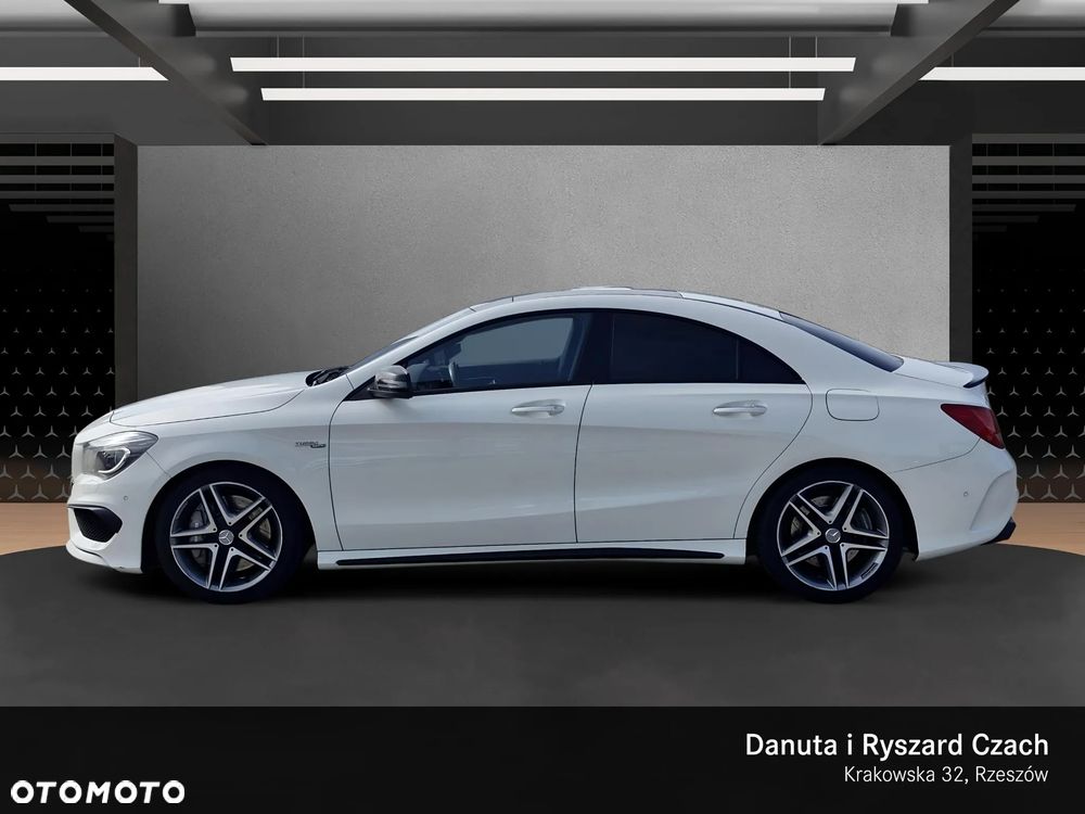 Mercedes-Benz CLA - 2