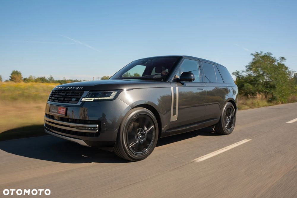 Land Rover Range Rover D300 HSE - 3