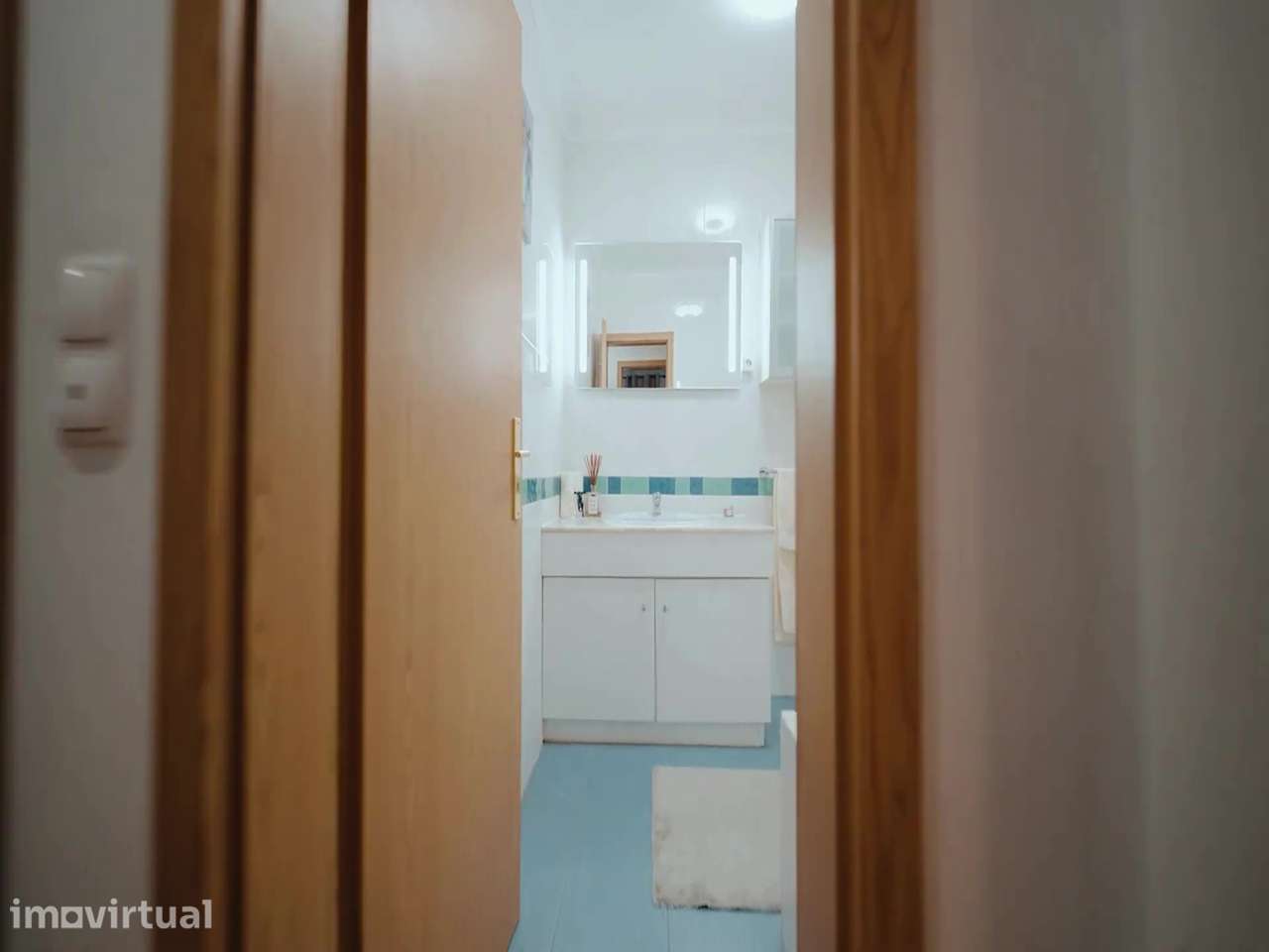 T2 com 2 casas de banho e ar condicionado  Porto - Grande imagem: 4/18