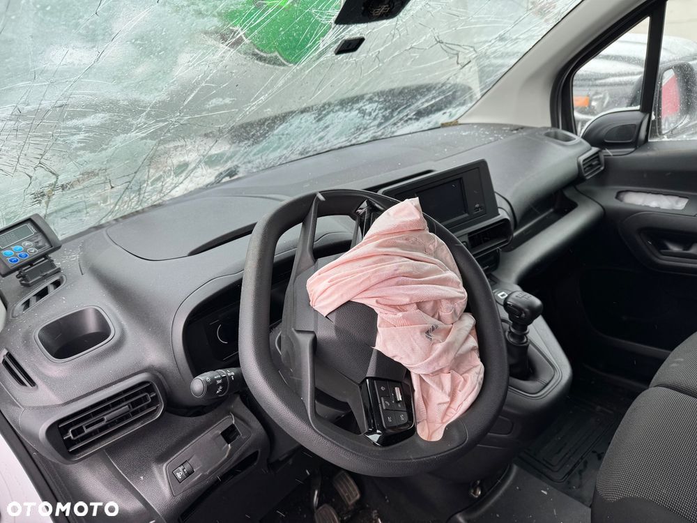 Toyota Proace city - 10