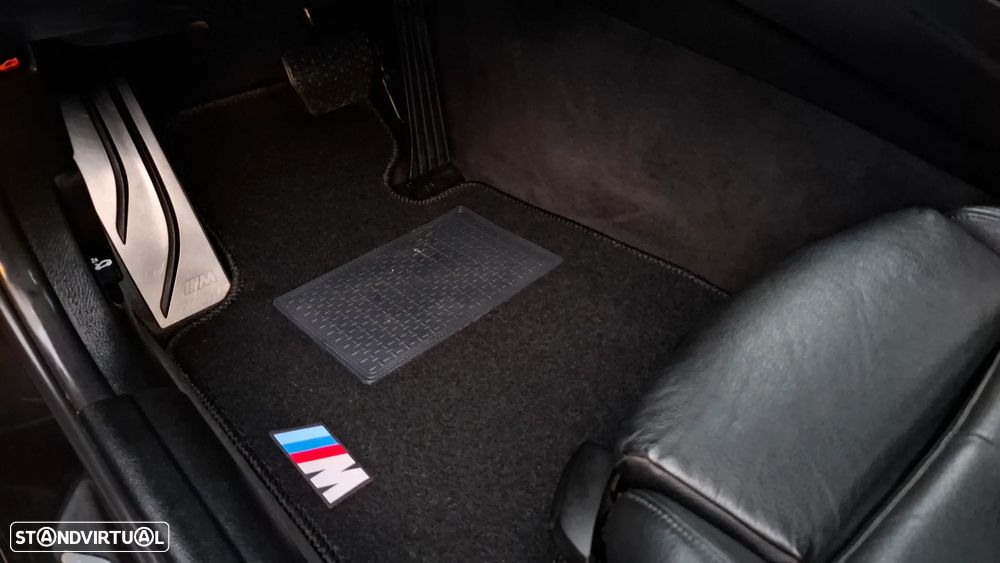 BMW 320 d Touring Auto Pack M - 24