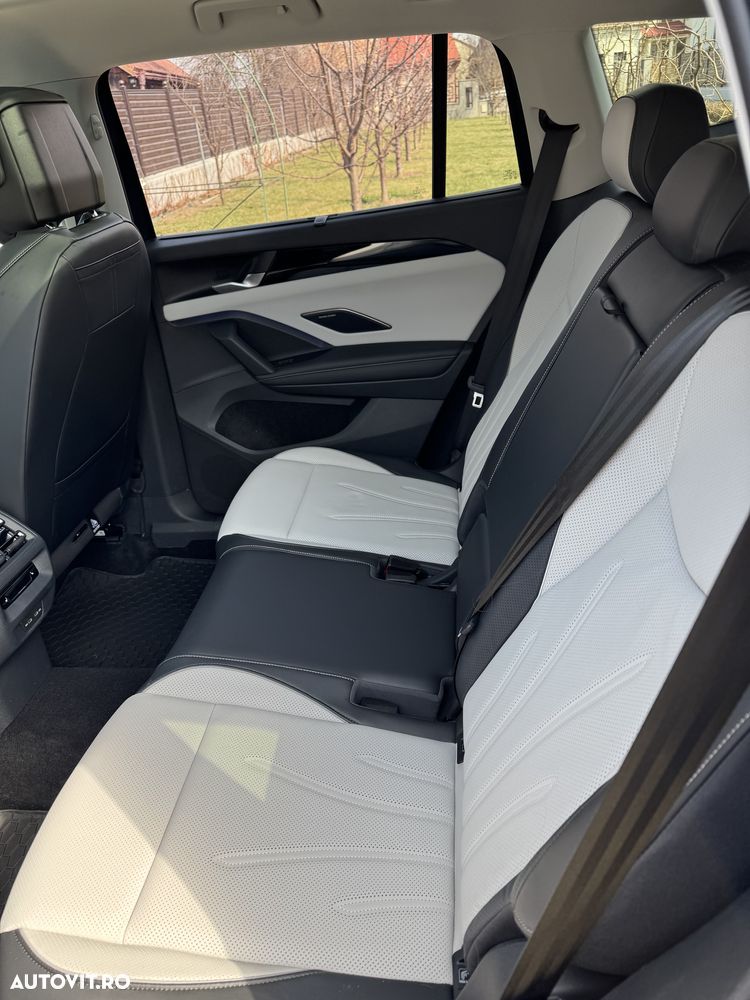 Volkswagen Tayron 1.5 TSI DSG PHEV Elegance - 7
