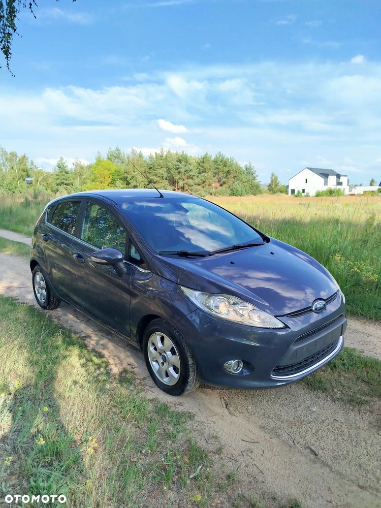 Ford Fiesta 1.6 TDCi Champions Edition - 7
