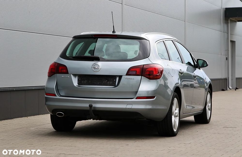 Opel Astra 1.4 T Enjoy - 7