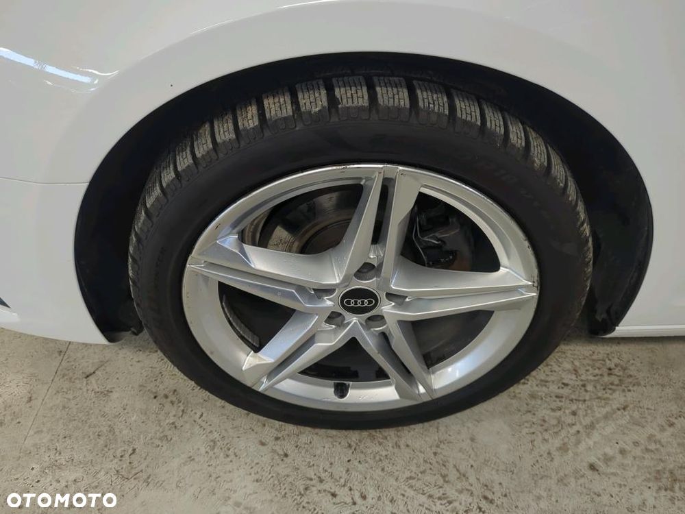 Audi A4 Limousine 35 TFSI mHEV S Line S tronic - 5