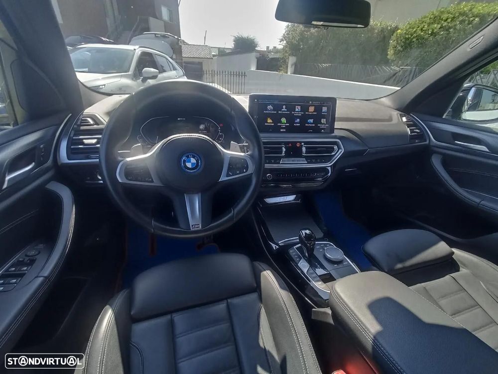 BMW X3 30 e xDrive Pack M Desportivo Pro - 41