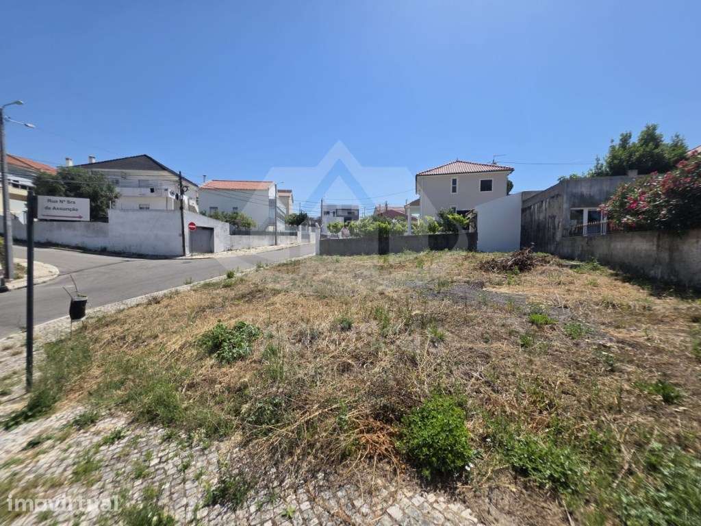 Terreno urbano com 283 m² na Portela da Azóia, Santa Iria de Azóia - Grande imagem: 2/7