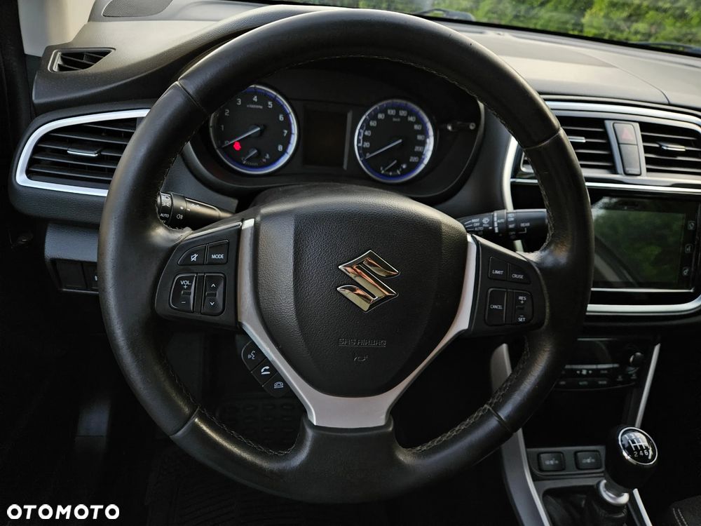 Suzuki SX4 S-Cross 1.4 Boosterjet Allgrip Comfort+ - 28