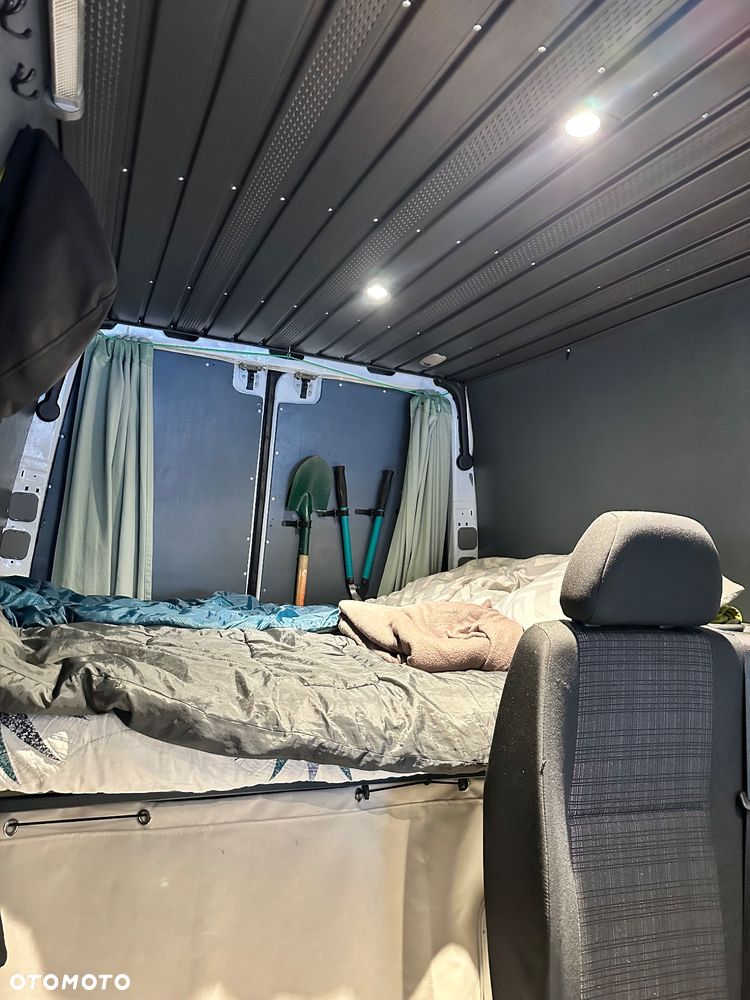 Mercedes-Benz Sprinter 311 - 28
