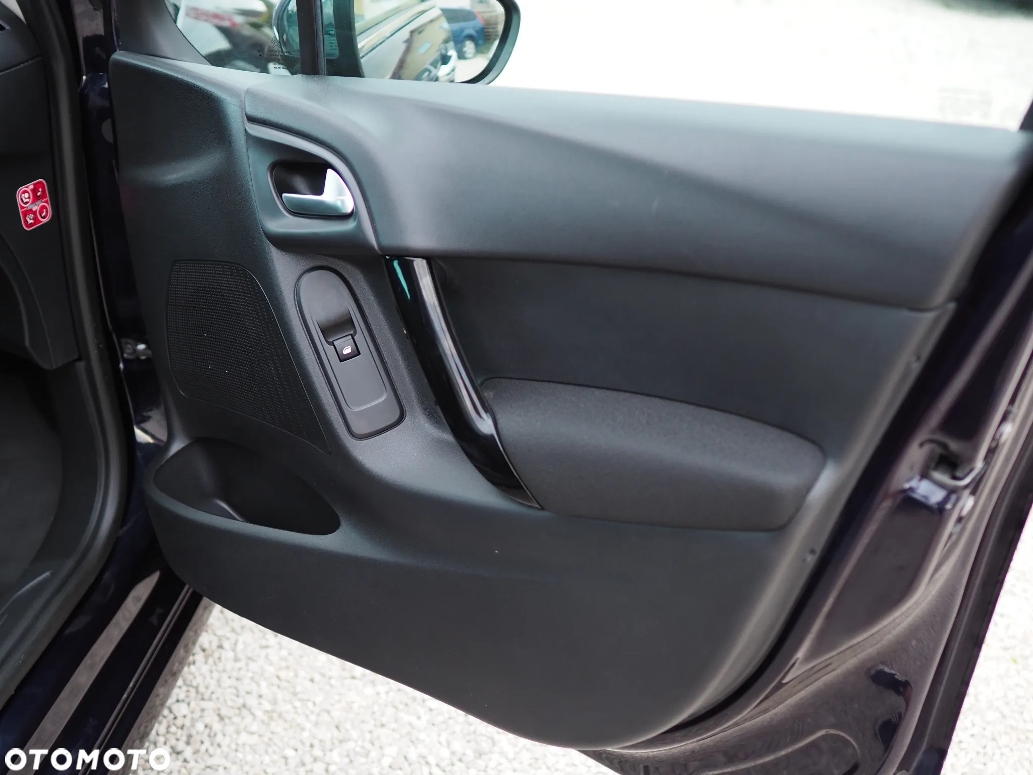Citroën C3 Pure Tech (VTi) 82 Exclusive - 23