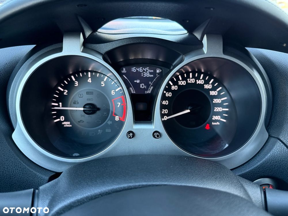 Nissan Juke 1.6 N-Connecta - 23