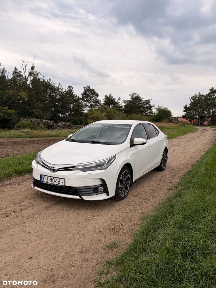 Toyota Corolla 1.6 Comfort - 1