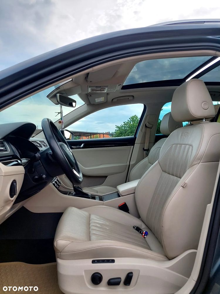 Skoda Superb 2.0 TDI 4x4 L&K DSG - 14