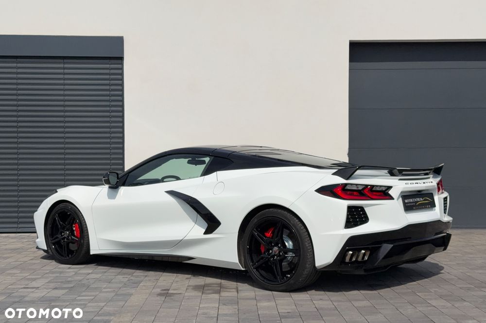 Chevrolet Corvette - 6
