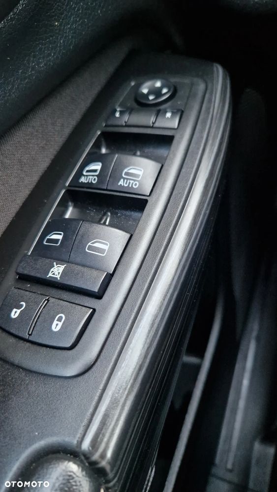 Jeep Cherokee 2.0 MJD Active Drive I Longitude - 21