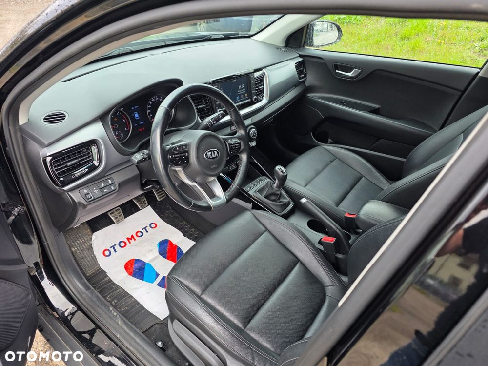 Kia Stonic 1.6 CRDi Platinum Edition - 13